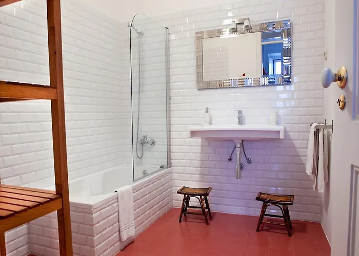 Myplace - Castle Lisbon